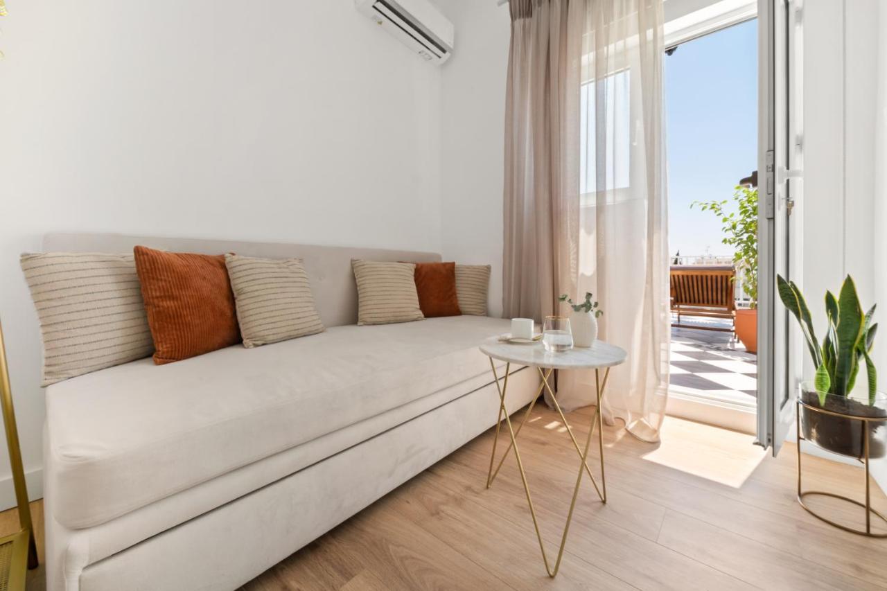 Luxurious Apartment With Big Sea View Terrace - Central Location Афіни Екстер'єр фото